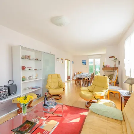 Maison 6 Pers Avec Jardin, Wifi Et Parking Prive - Fr-1-535-20 Holiday home Chatelaillon-Plage